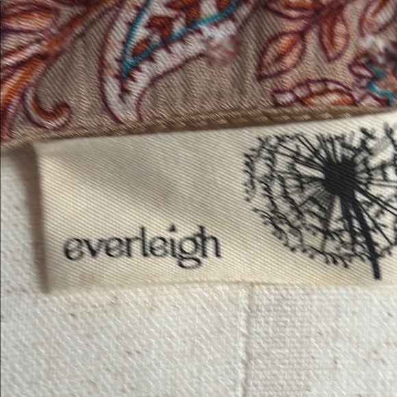 Everleigh Paisley Print Sleeveless Top with cinched waist; S - Picture 2 of 8